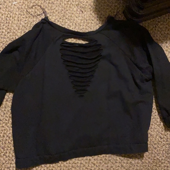 Crop Top, Cut Out Back Sweatshirt - Picture 3 of 4